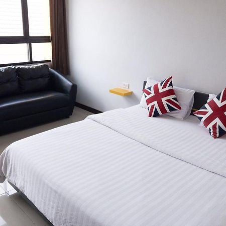 The Icon Service Apartment Si Maha Phot Экстерьер фото
