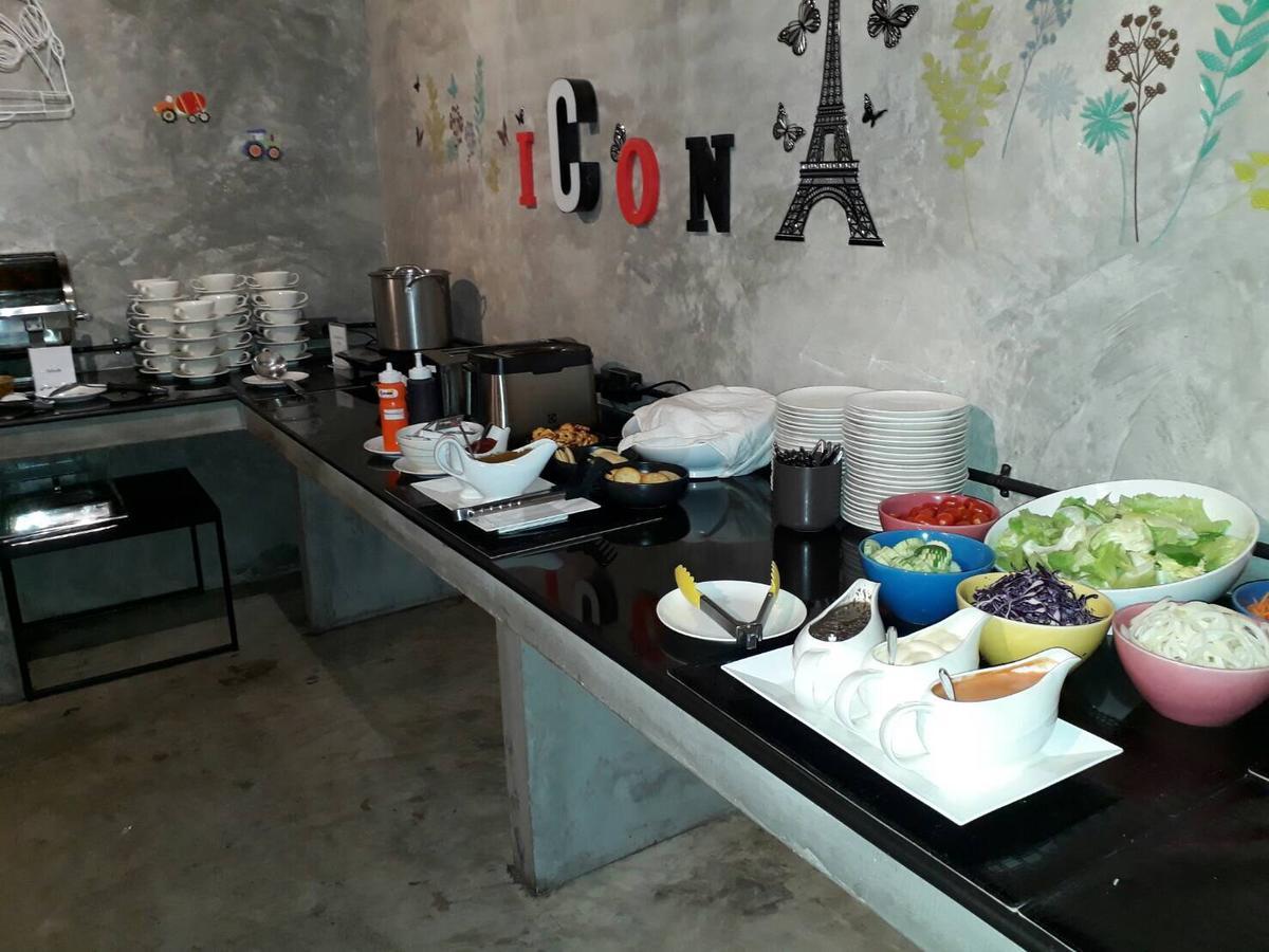 The Icon Service Apartment Si Maha Phot Экстерьер фото