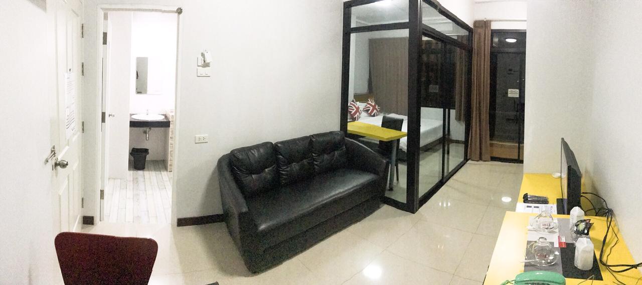 The Icon Service Apartment Si Maha Phot Экстерьер фото